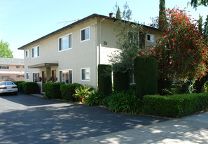 647 Homestead Rd Apartments