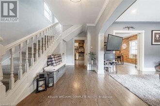 29 Bertie St in Fort Erie, ON - Building Photo - Building Photo