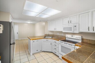 7124 Point Dunes Ct in San Jose, CA - Building Photo - Building Photo