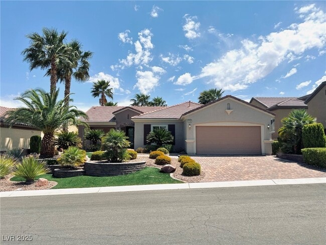 property at 2192 Canyonville Dr