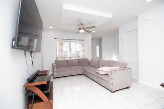 4101 Blue Quail Rd in Laredo, TX - Building Photo - Building Photo