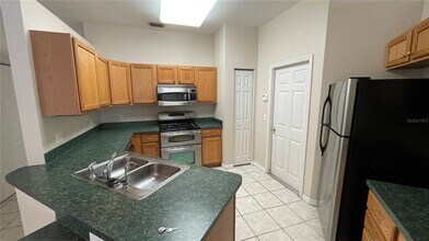 6214 White Clover Cir in Lakewood Ranch, FL - Building Photo - Building Photo