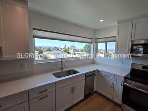 599 San Jacinto St in Morro Bay, CA - Building Photo - Building Photo