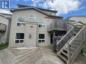 770 Brandenburg Blvd in Waterloo, ON - Building Photo - Building Photo