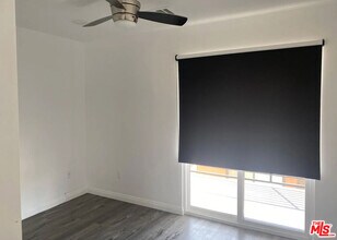3176 Casitas Ave in Los Angeles, CA - Building Photo - Building Photo