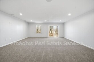 4301 Whitfield Ln in Chesapeake, VA - Building Photo - Building Photo