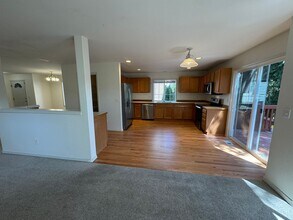 17374 92nd Pl NE in Bothell, WA - Building Photo - Building Photo