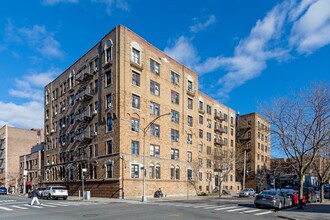 735 Mace in Bronx, NY - Building Photo - Building Photo