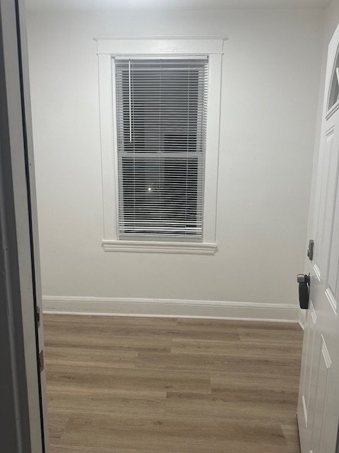 2700 Roslyn Ave, Unit 5 in Baltimore, MD - Foto de edificio - Building Photo