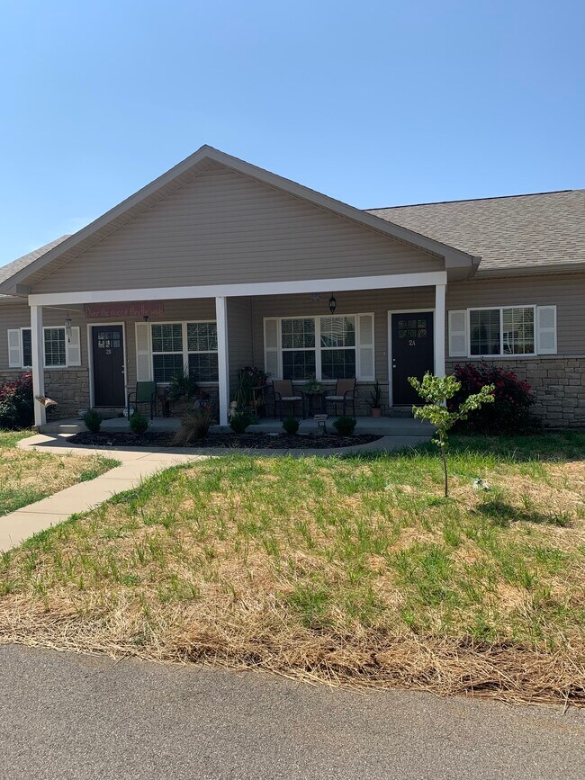 1806 Janna Ln Apartments and Nearby Sparta Apartments For Rent Sparta, IL