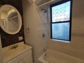 1415 Commonwealth Ave in Boston, MA - Building Photo - Building Photo