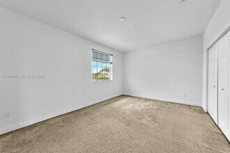 908 SW 147th Ave in Pembroke Pines, FL - Building Photo - Building Photo