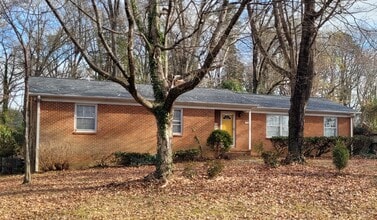 703 Longview St in Greensboro, NC - Building Photo - Building Photo