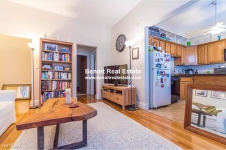 863 Massachusetts Ave-Unit -Apt 21 in Cambridge, MA - Building Photo - Building Photo