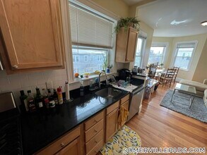 48-50 Lowell St., Unit 2 in Somerville, MA - Building Photo - Building Photo