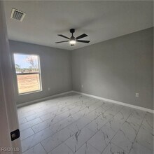 1010 NE 34th Ln in Cape Coral, FL - Building Photo - Building Photo