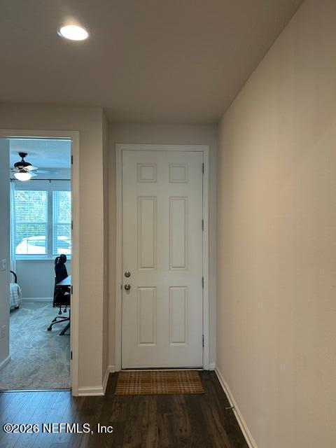 2905 Farmall Dr in Jacksonville, FL - Foto de edificio - Building Photo