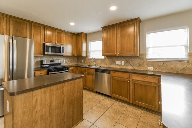 property at 4703 Montclair Hill Ln