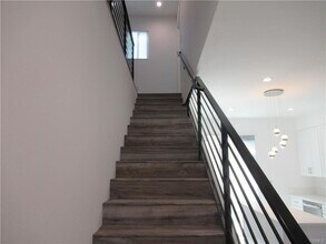 4532 Sharon Ave in Montrose, CA - Building Photo - Building Photo
