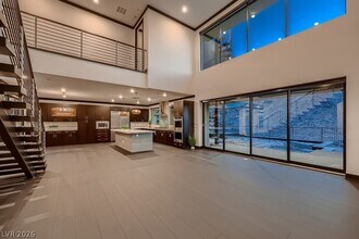 917 Vegas View Dr in Henderson, NV - Building Photo - Building Photo