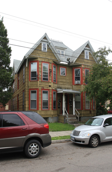 80 Walnut St in Binghamton, NY - Building Photo