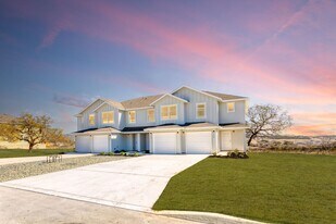 448 Abigail Aly in San Antonio, TX - Building Photo