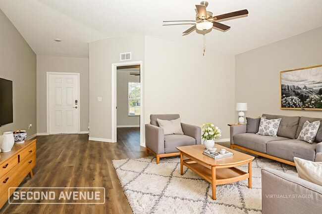 2747 Ponce De Leon Blvd in North Port, FL - Building Photo - Building Photo