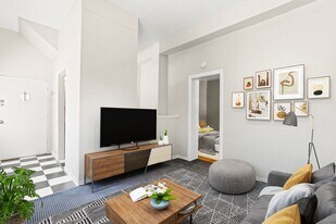 Cross Park Apartments in Denver, CO - Building Photo