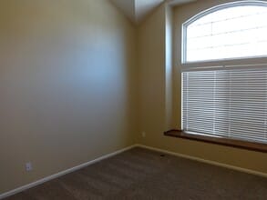 4057 S Kirk Ct in Aurora, CO - Foto de edificio - Building Photo