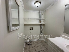 379-377-A Robertsville Rd in Oak Ridge, TN - Building Photo - Building Photo