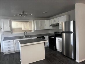 708 SE Ave J in Idabel, OK - Building Photo - Building Photo