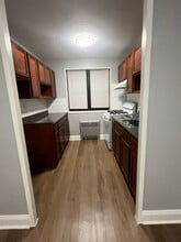 56 S Munn Ave in East Orange, NJ - Foto de edificio - Building Photo