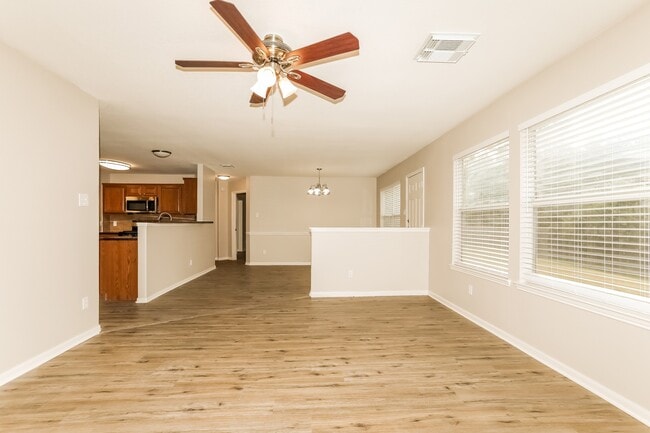 property at 22930 Highland Estates Ct