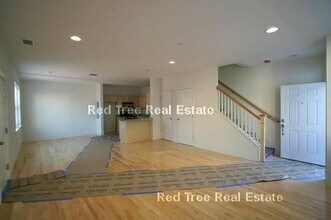 110 Second St. Unit PH12 in Cambridge, MA - Building Photo - Building Photo