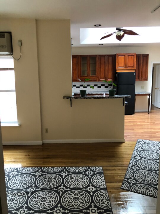 1315 Park Rd NW in Washington, DC - Building Photo