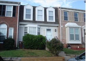13234 Grand Jct Dr in Fairfax, VA - Building Photo