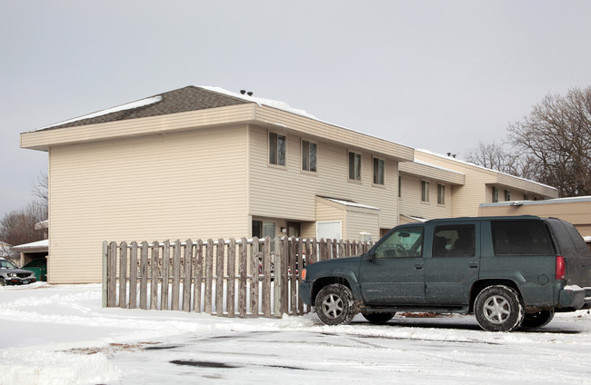 Park View Apartments in Clearwater, MN - Building Photo - Building Photo