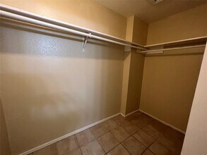 9707 Richmond Ave. in Houston, TX - Building Photo - Building Photo