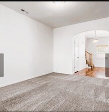 890 E Chase Brk Ln in Millcreek, UT - Building Photo - Building Photo
