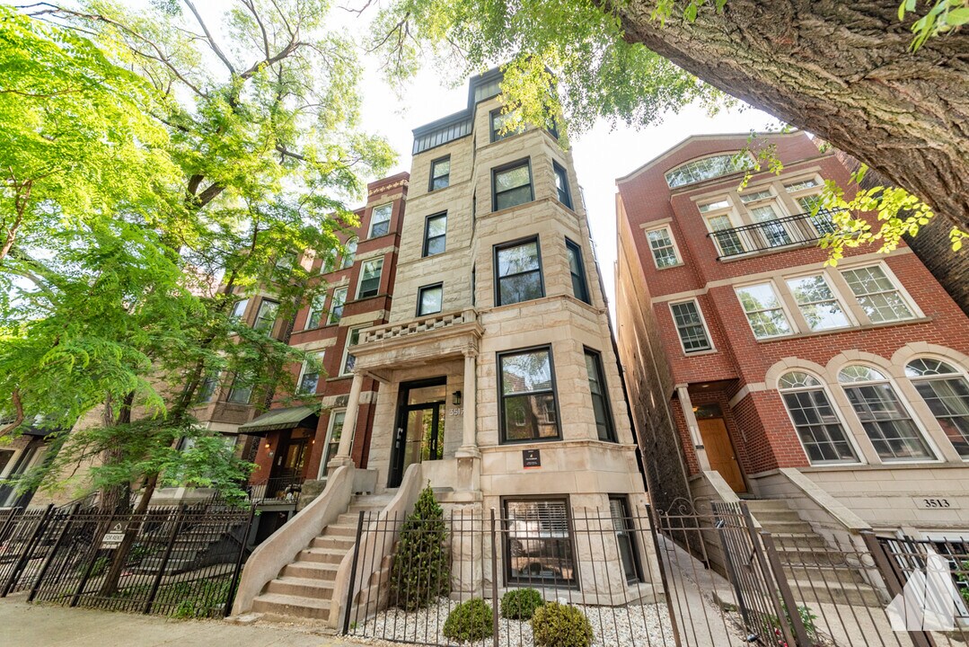 3517 N Reta Ave in Chicago, IL - Building Photo