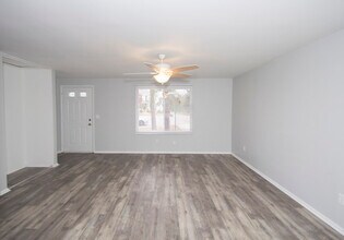 22 Wayland Ct in Columbia, SC - Building Photo - Building Photo