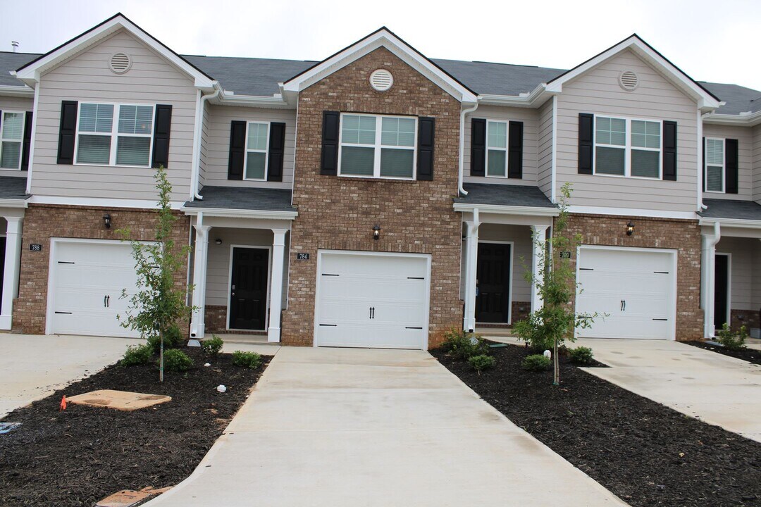 784 Grovebury Ct in Aiken, SC - Building Photo