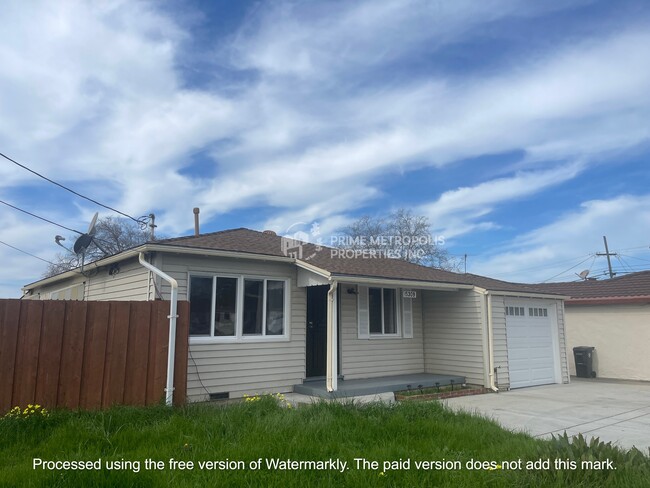 15309 Andover St in San Leandro, CA - Building Photo - Building Photo