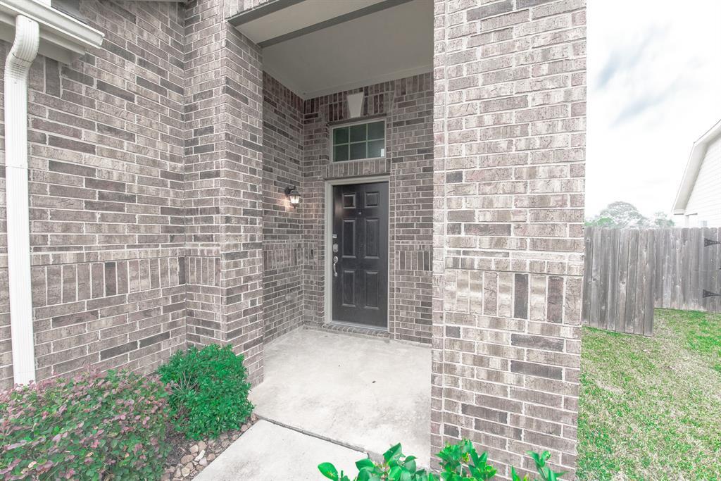 15307 Lake Powell Dr in Humble, TX - Building Photo