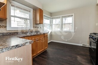 461 Clyde Ave in Calumet City, IL - Building Photo - Building Photo