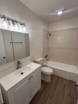 1164 W Duarte Rd, Unit 19 in Arcadia, CA - Building Photo