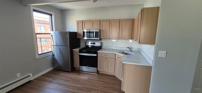 property at 282 New York Ave