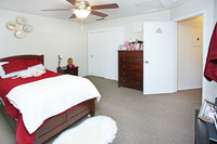 Cedar Park Apartments Chico CA in Chico, CA - Building Photo - Interior Photo