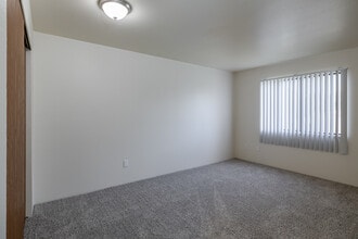 Benson Hills Apartments in Haslett, MI - Foto de edificio - Interior Photo