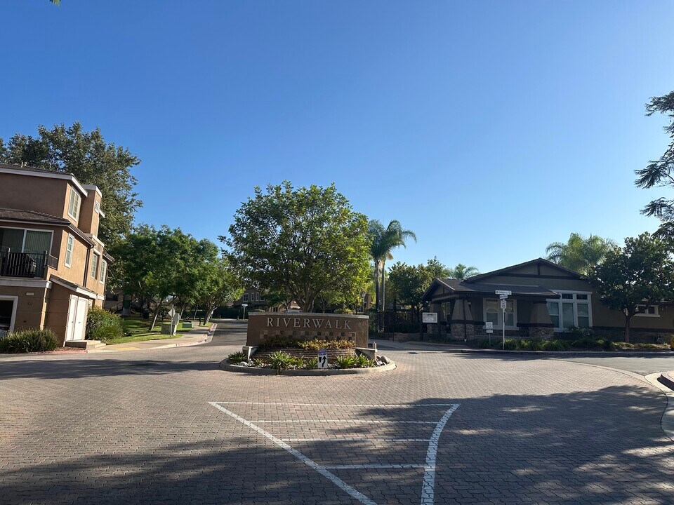 9965 Watergum Trail in Santee, CA - Building Photo